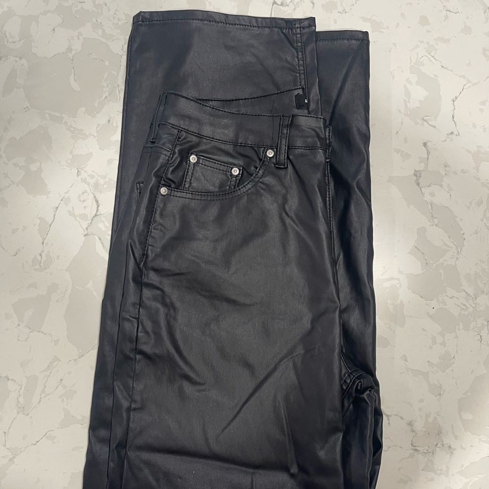 Almost Famous Black Straight Leg Pants